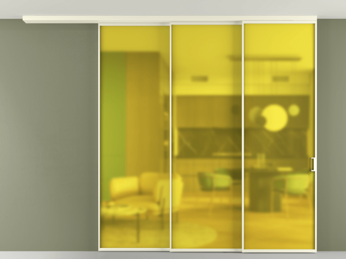 Перегородка Формато вдоль стены на потолок 3 створки с синхронным механизмом АЛПР 040.01 Алюминий молочно-белый Сатинированное жёлтое стекло, триплекс Цена 401210 ₽ | Volhovec